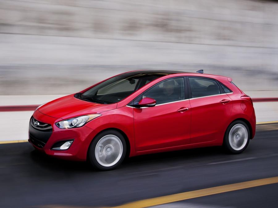  Hyundai Elantra GT 2012 года  (фото 26 из 151)